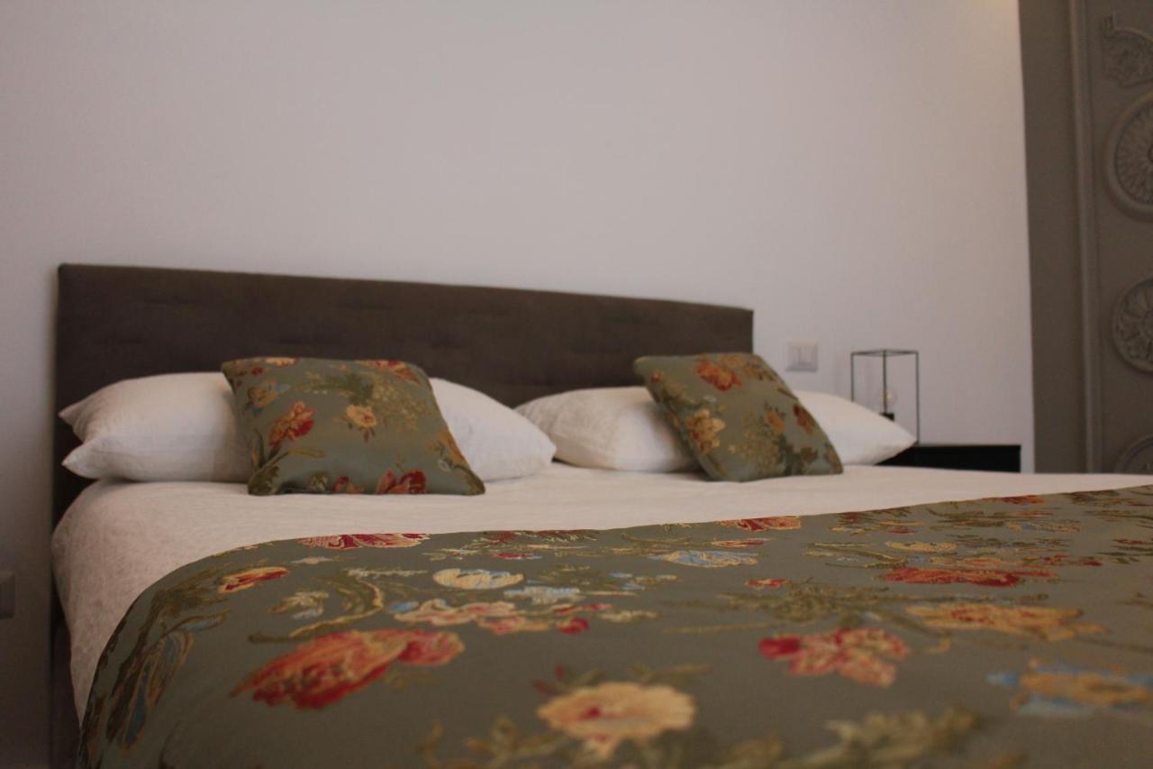 Il Cavaliere Bed And Breakfast 카세르타 외부 사진